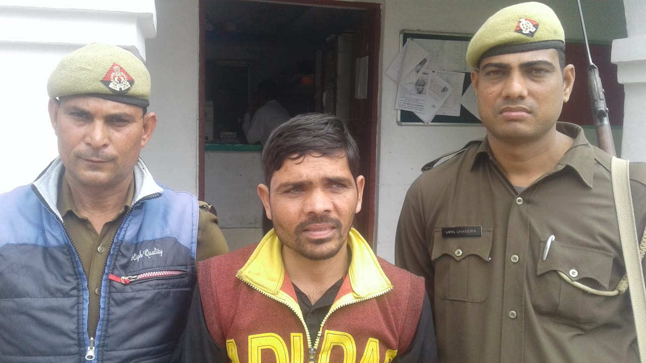 अवैध हथियारों के साथ अंबेहटा पुलिस ने पकड़ा एक अभियुक्त