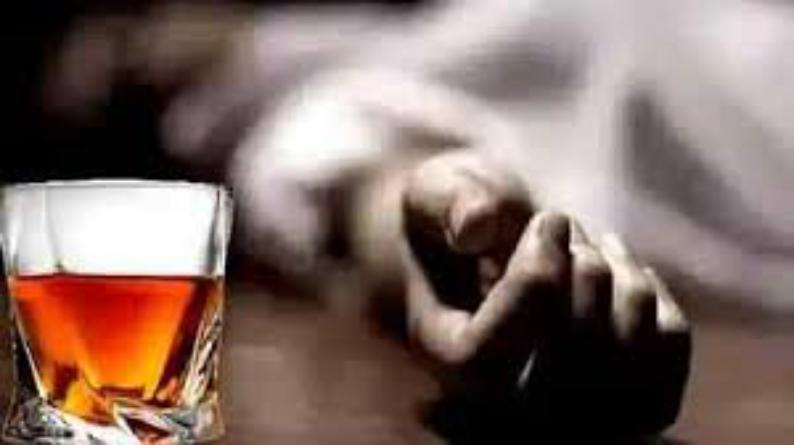 पंजाब में जहरीली शराब पीने से तीन दिनों में 62 लोगों की जान गई