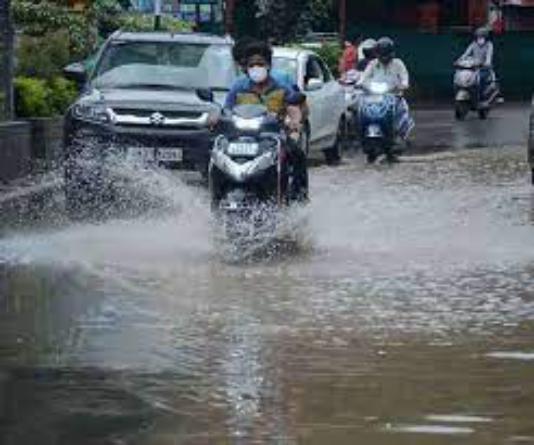 उत्तराखंड में आफत बनकर बरस रही ‘बारिश,पढ़िए पूरी खबर