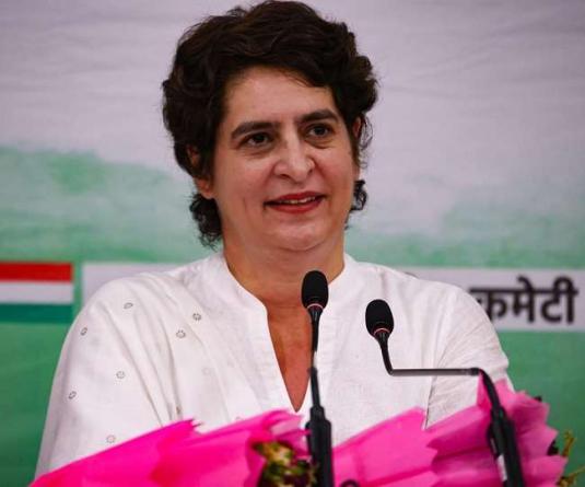 प्रियंका गांधी वाड्रा ने पार्टी के प्रत्याशियों की पहली सूची जारी की, 50 महिला उम्मीदवारों को टिकट दिया गया