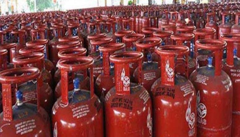 आपकी जेब पर महंगाई की एक और मार,बढ़ी कमर्श‍ियल LPG की कीमतें