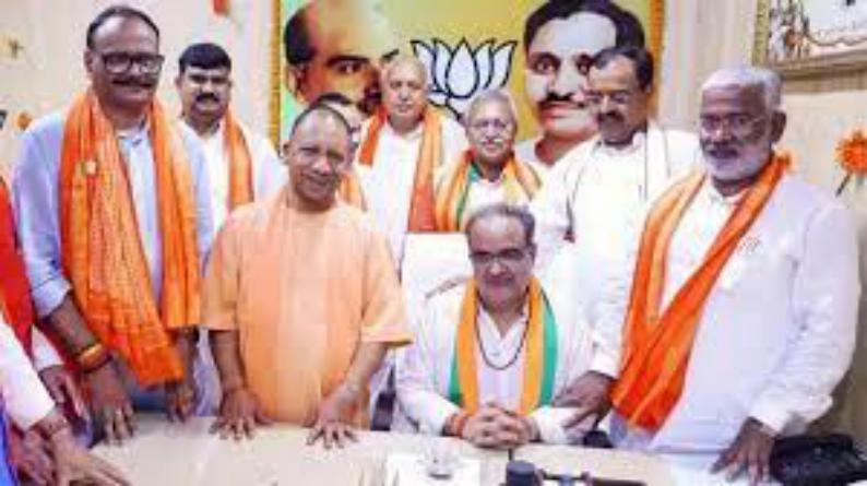 यूपी नगरीय न‍िकाय चुनाव में सपा कांग्रेस के बाद आज भाजपा महापौर प्रत्याशियों की सूची जारी कर सकती है