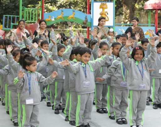 आज से स्कूलों में गूंजेगी श्रीमद्भगवद् गीता, वैज्ञानिक दृष्टिकोण के साथ श्लोकों का होगा पाठ
