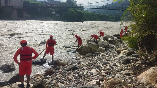 एडवोकेट ने सुसाइड नोट छोड़कर भागीरथी नदी में लगाई छलांग, एसडीआरएफ की सर्च जारी