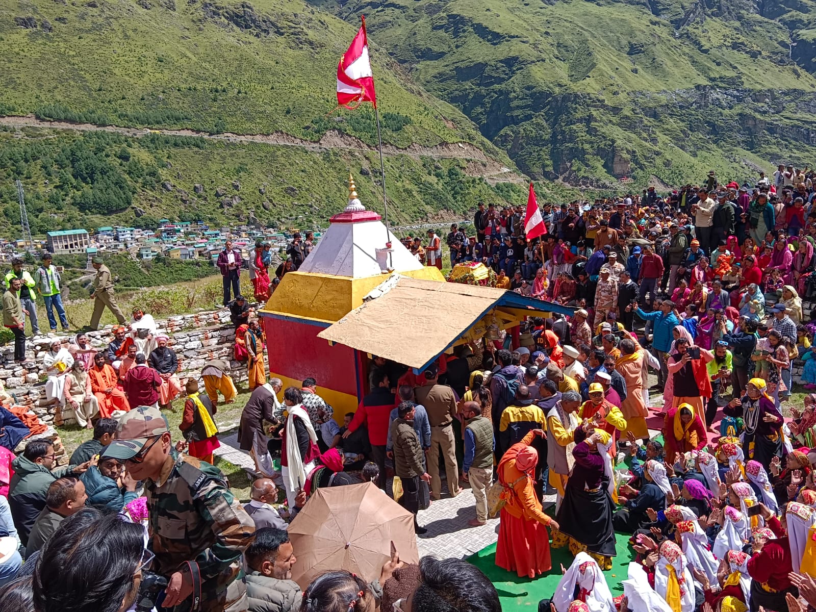 श्री बदरीनाथ धाम में माता मूर्ति उत्सव का उल्लासपूर्ण आयोजन