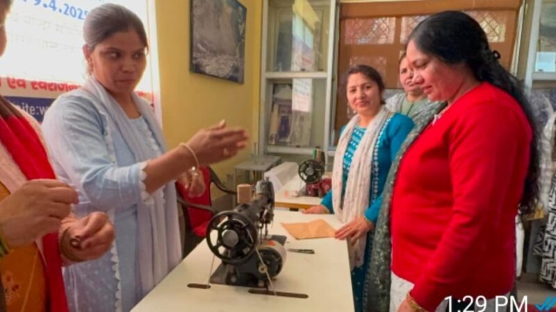 बदरीनाथ-केदारनाथ मंदिर समिति में आत्मनिर्भरता की पहल, कर्मचारियों को मिलेगा स्वरोजगार प्रशिक्षण