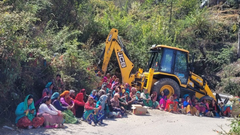 रुद्रप्रयाग में पिटकुल सब स्टेशन निर्माण पर बवाल, ग्रामीणों और प्रशासन के बीच नोकझोंक