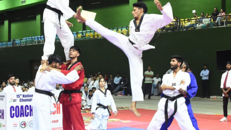 देहरादून में खेल मंत्री रेखा आर्या ने 15वीं नेशनल ताइक्वांडो चैंपियनशिप और सचिवालय बैडमिंटन प्रतियोगिता का उद्घाटन