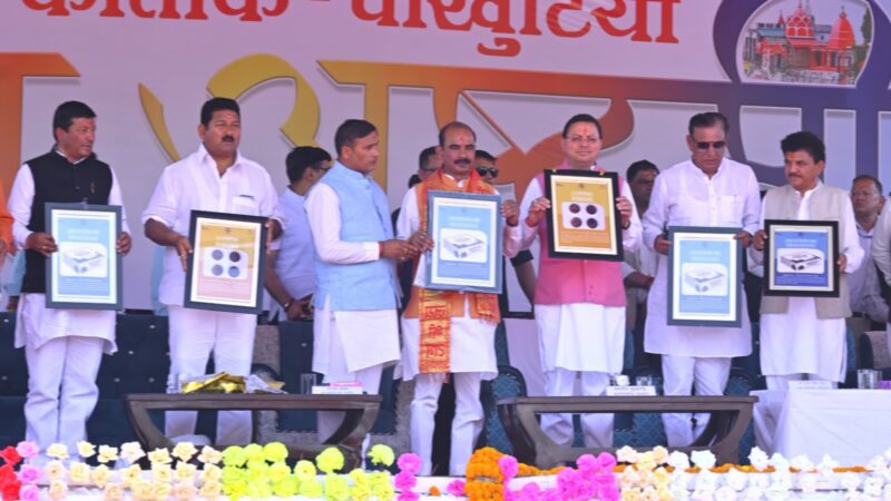 मुख्यमंत्री ने चौखुटिया में चैत्र अष्टमी मेले में किया प्रतिभाग, मेले के लिए 5 लाख रुपये की घोषणा