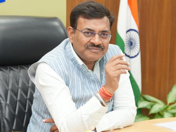 उत्तराखंड में सरकारी और निजी भवनों का अग्नि सुरक्षा ऑडिट होगा, मुख्य सचिव ने दिए निर्देश