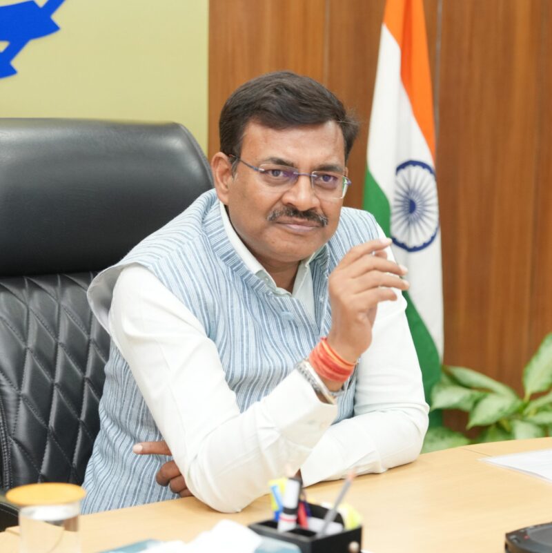1 मई से उत्तराखंड के सभी विभागों में बायोमैट्रिक उपस्थिति अनिवार्य, ई-ऑफिस प्रणाली भी लागू हो – मुख्य सचिव