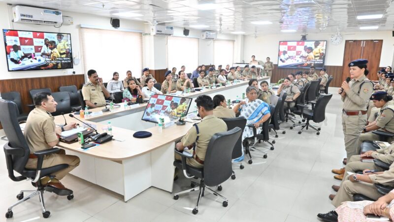 25 साल में पहली बार पुलिस महिला अधिकारियों से खुला संवाद, डीजीपी ने क्या कहा?