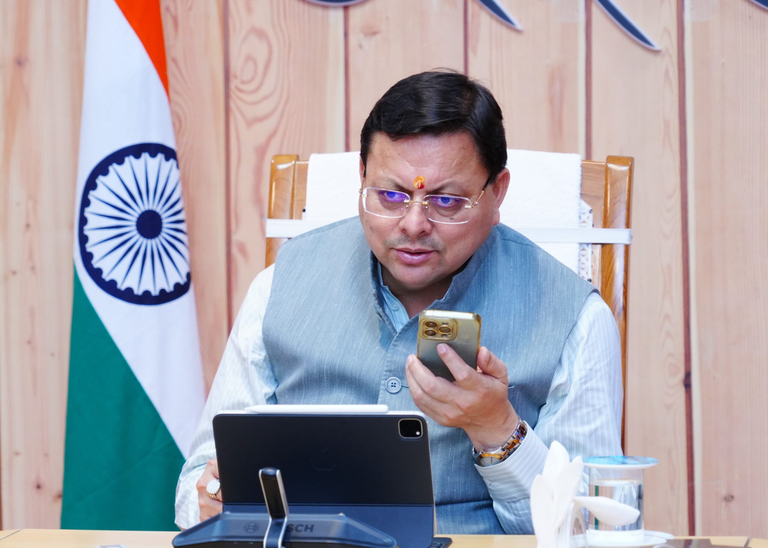 काम हुआ या कि नहीं? आज सीएम ने हेल्पलाइन शिकायतकर्ताओं से पूछा
