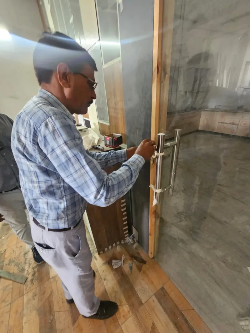 देहरादून: विकासनगर और माजरा में अवैध निर्माण पर बड़ी कार्रवाई, 100 बिघा अवैध प्लॉटिंग ध्वस्त, गोदाम सील