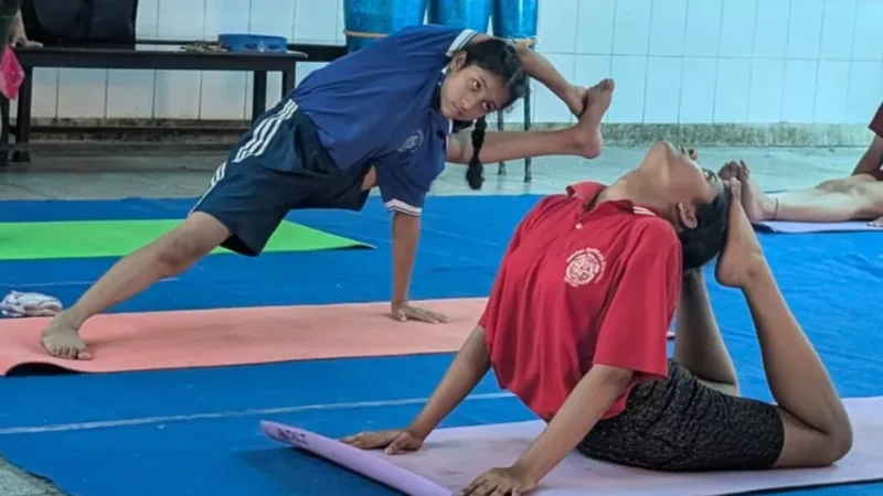 जवाहर नवोदय विद्यालय की क्लस्टर योग प्रतियोगिता में उत्तराखंड–यूपी के 112 छात्र हुए शामिल