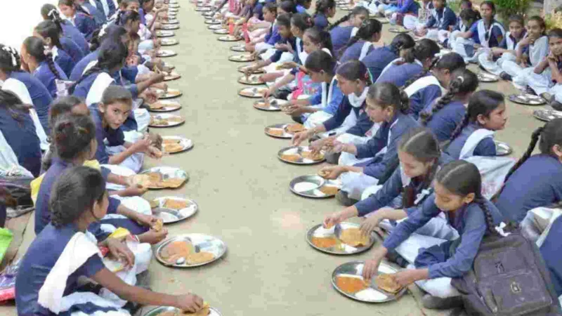 उत्तराखंड में पीएम पोषण योजना से पोषण गायब, 50 से अधिक स्कूलों की रिपोर्ट ने खोली पोल