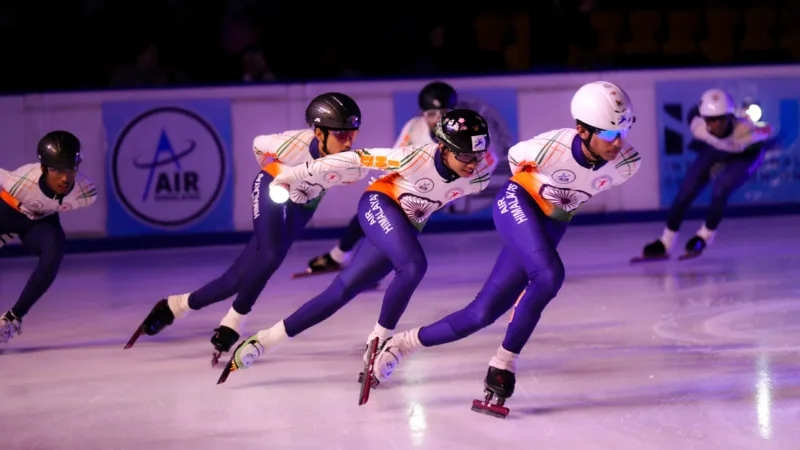 देहरादून में एशियन आइस स्केटिंग ट्रॉफी का भव्य उद्घाटन