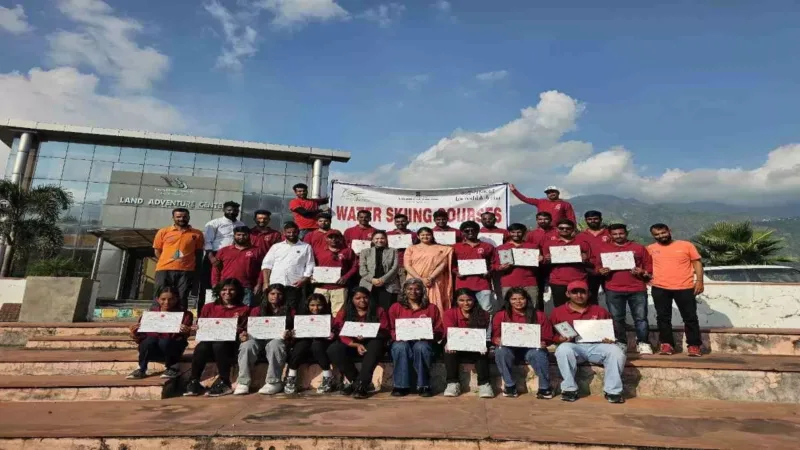 टिहरी झील में पहला वाटर स्कीइंग प्रशिक्षण पूरा, 14 राज्यों से पहुंचे छात्र