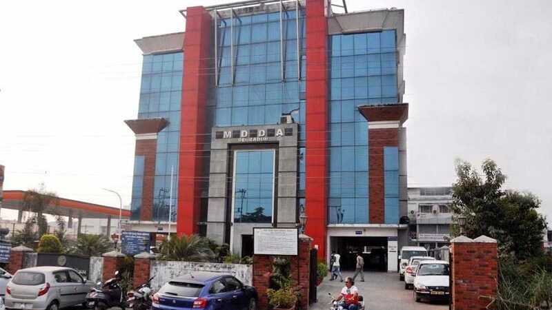 एमडीडीए अधिकारियों-कर्मचारियों ने प्राकृतिक आपदा पीड़ितों की सहायता के लिए दिया एक दिन का वेतन