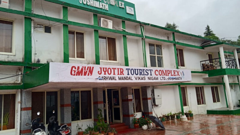 उत्तराखंड शीतकालीन यात्रा के दौरान इन होटलों में पर्यटकों को मिलेगा 50% छूट