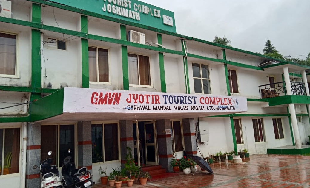 उत्तराखंड शीतकालीन यात्रा के दौरान इन होटलों में पर्यटकों को मिलेगा 50% छूट