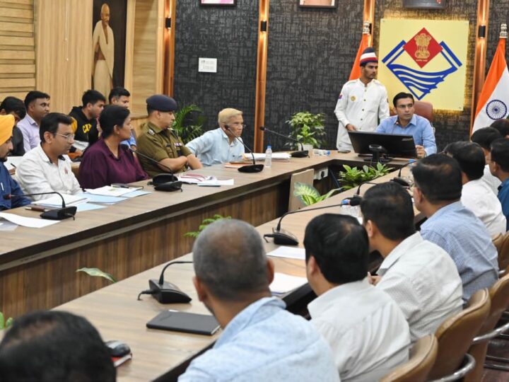 देहरादून में अब सिर्फ रात में खोदी जाएगी सड़क, जनता को परेशानी हुई तो तुरंत होगी कार्रवाई