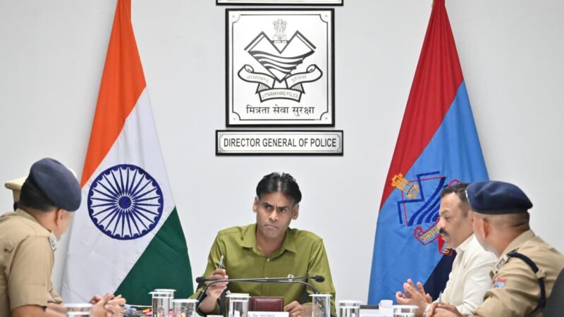 त्योहारी सीजन से पहले एडीजी वी. मुरुगेशन ने देहरादून ट्रैफिक प्लान की समीक्षा, सख्त निगरानी और अतिक्रमण हटाने के निर्देश