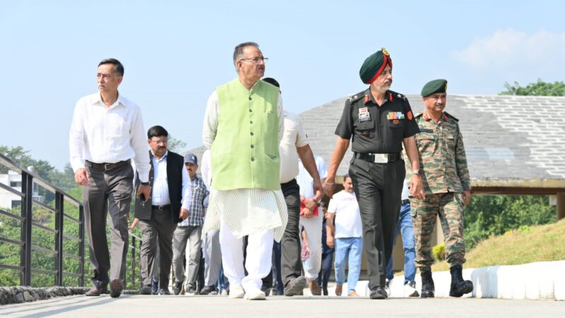 सैनिक कल्याण मंत्री गणेश जोशी ने की सैन्य धाम निर्माण की समीक्षा, नवंबर में उद्घाटन की तैयारी तेज